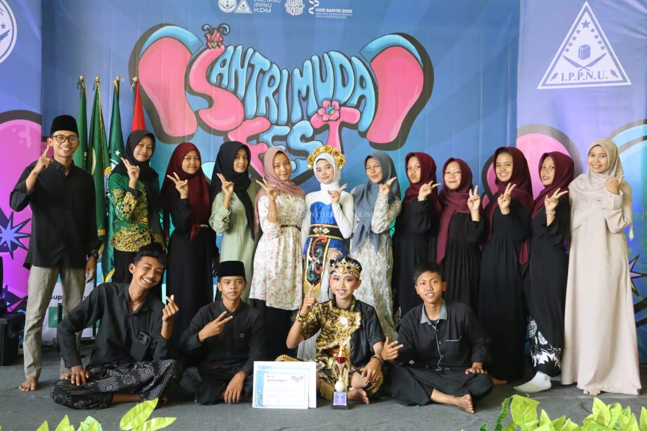 MASDAKA “GUNCANG” SANTRI MUDA FEST 2025: PK IPNU-IPPNU MEMBAWA PULANG GELAR JUARA!
